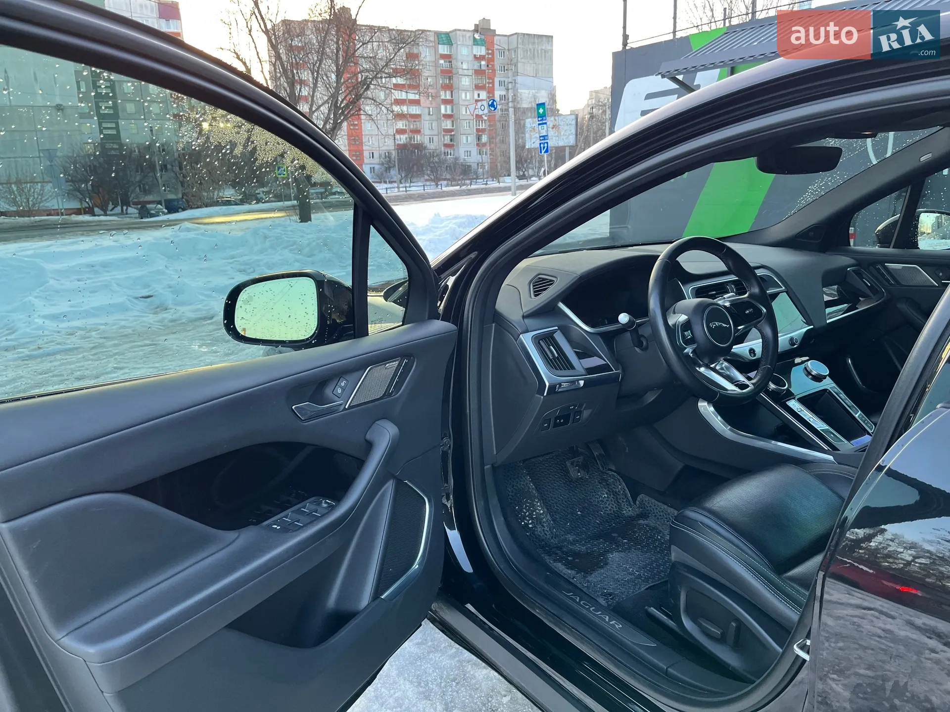 2019 Jaguar I-Pace - мініатюра 12