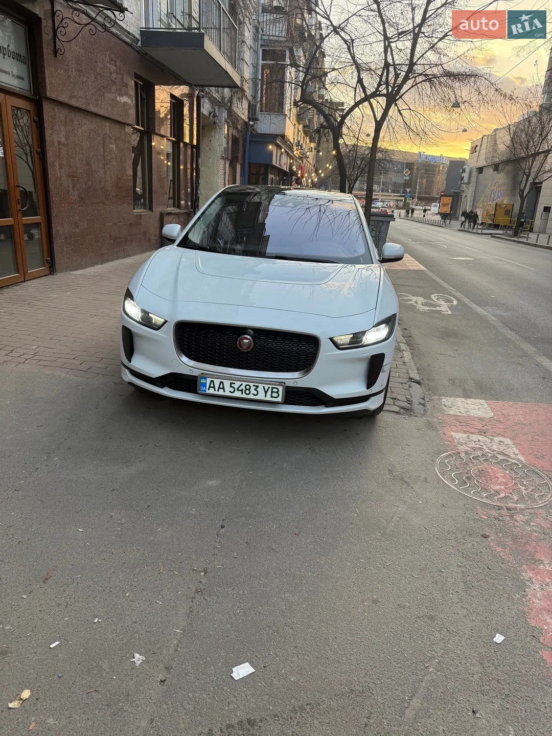 2019 Jaguar I-Pace - мініатюра 3