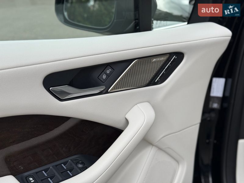 Внедорожник / Кроссовер Jaguar I-Pace 2018 в Тернополе