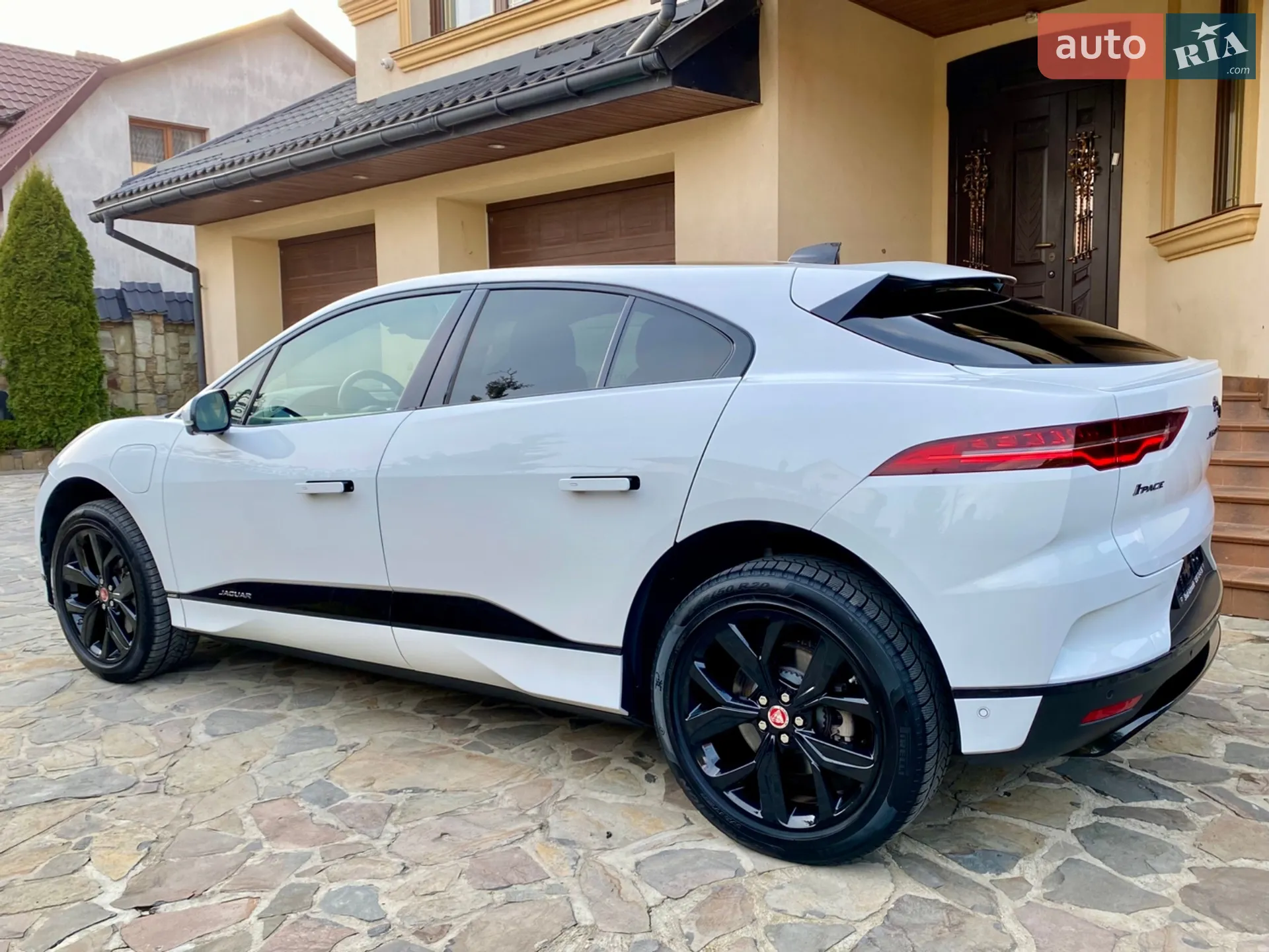 2020 Jaguar I-Pace - мініатюра 23