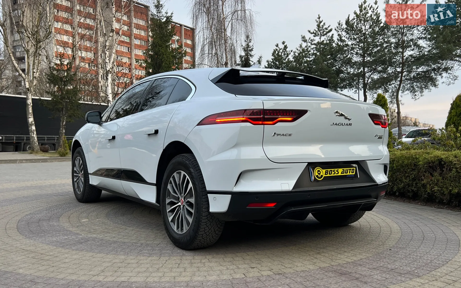 2019 Jaguar I-Pace - мініатюра 5