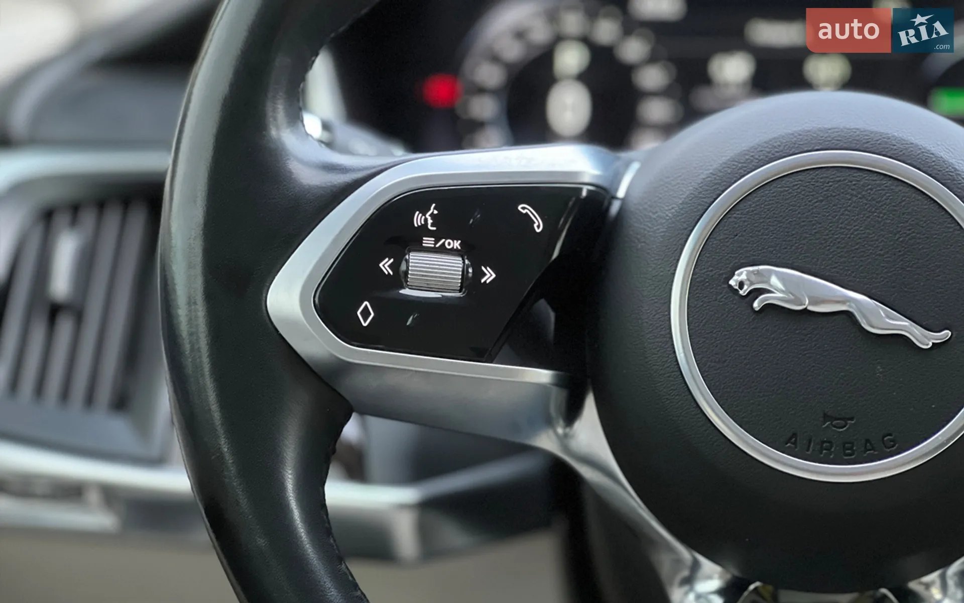 2019 Jaguar I-Pace - мініатюра 12
