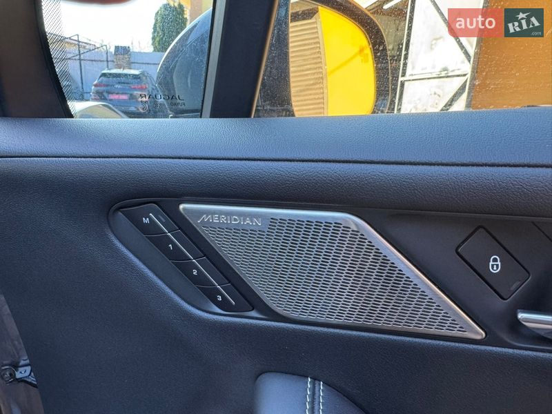 Позашляховик / Кросовер Jaguar I-Pace 2019 в Рівному фото 25 Позашляховик / Кросовер Jaguar I-Pace 2019 в Рівному