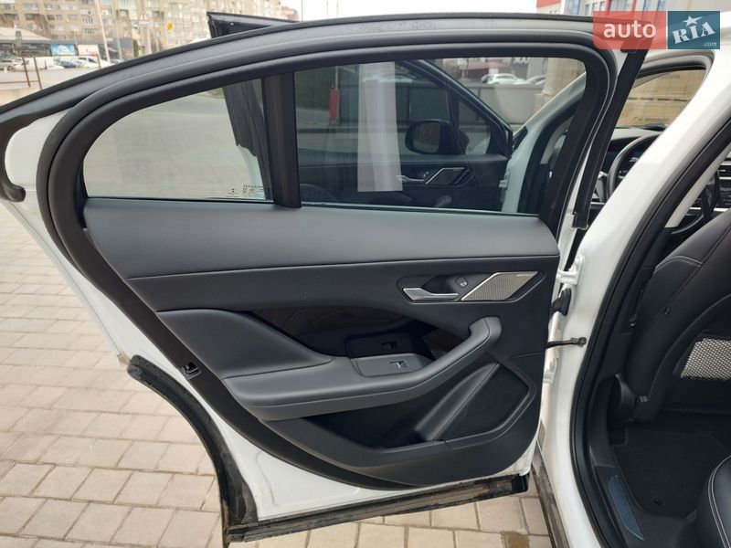 Внедорожник / Кроссовер Jaguar I-Pace 2020 в Тернополе