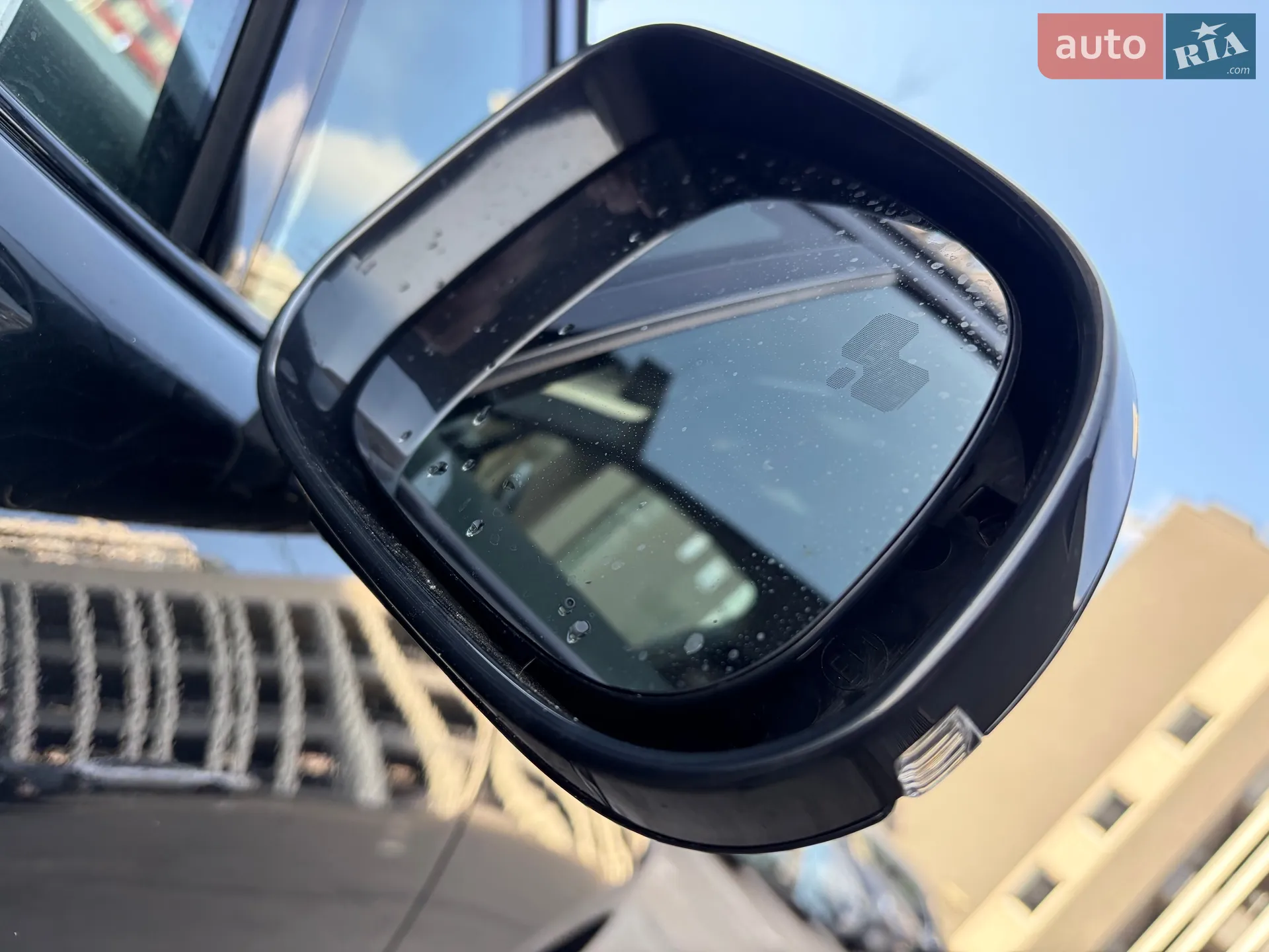 2023 Jaguar I-Pace - мініатюра 55