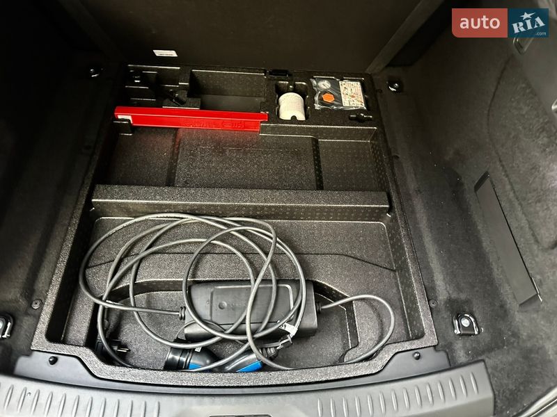 Внедорожник / Кроссовер Jaguar I-Pace 2020 в Ивано-Франковске фото 38 Внедорожник / Кроссовер Jaguar I-Pace 2020 в Ивано-Франковске