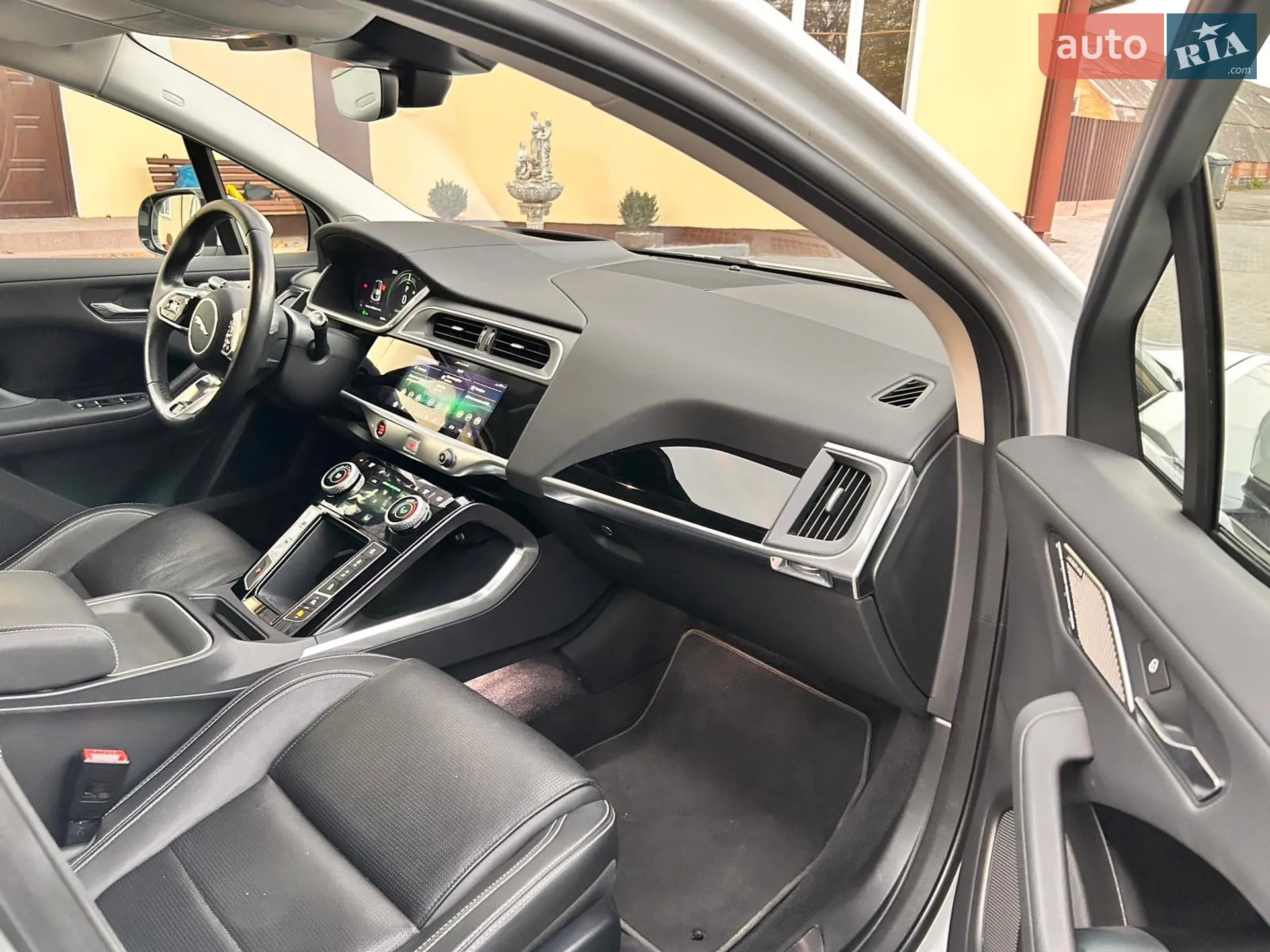2019 Jaguar I-Pace - мініатюра 12