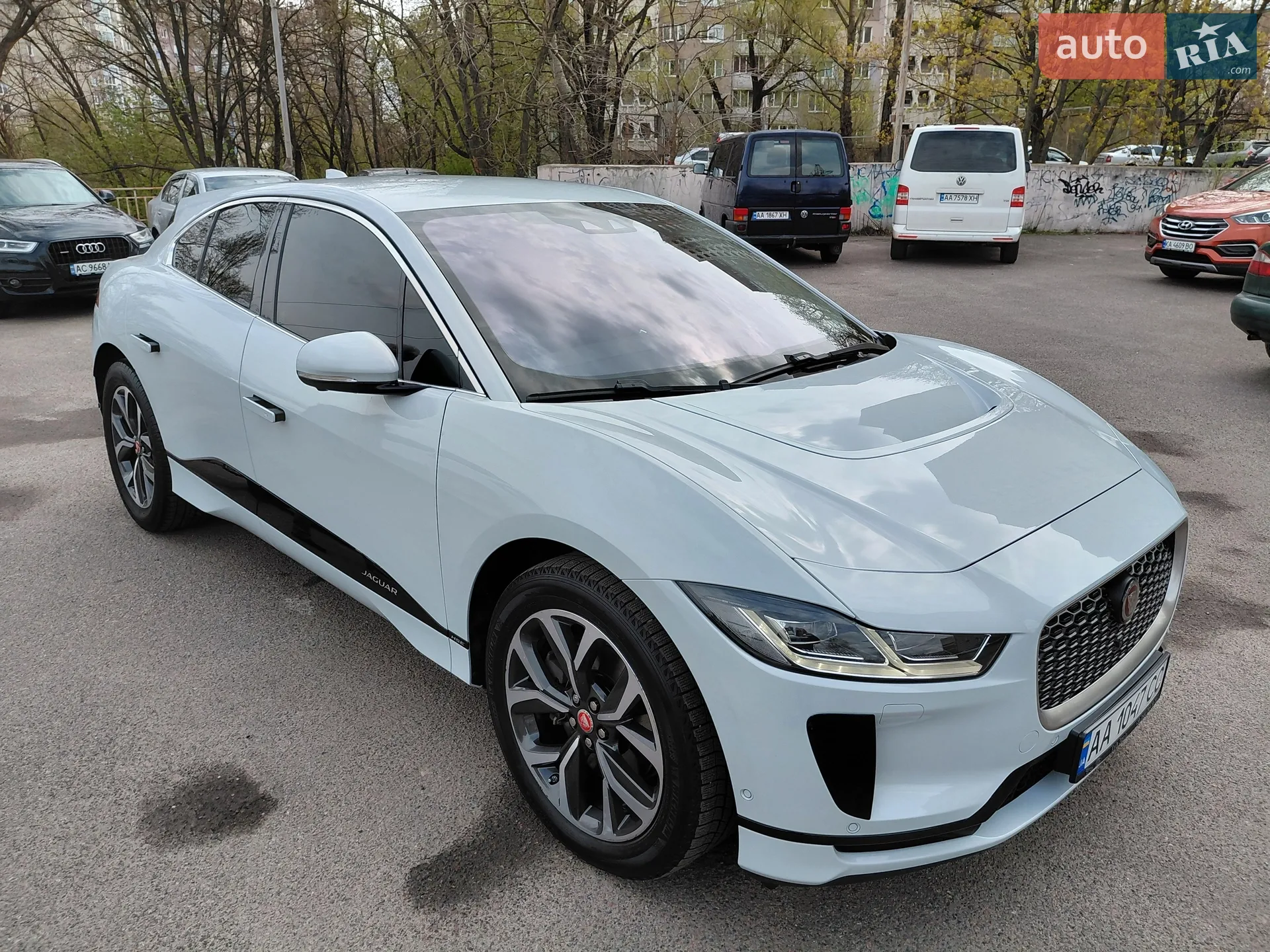 2019 Jaguar I-Pace - мініатюра 8