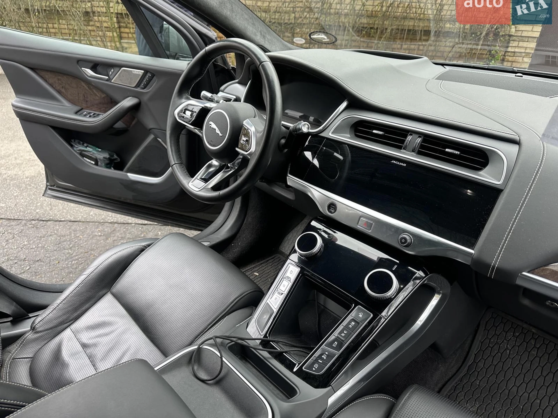 2019 Jaguar I-Pace - мініатюра 20
