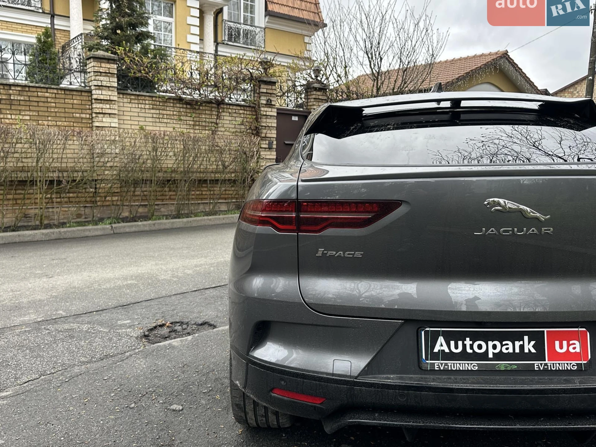 2019 Jaguar I-Pace - мініатюра 11