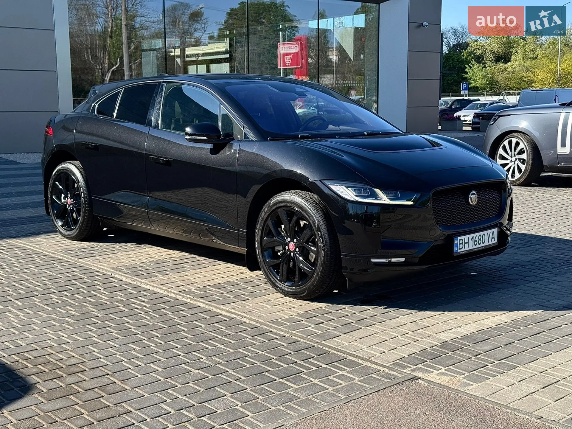 2023 Jaguar I-Pace - мініатюра 3