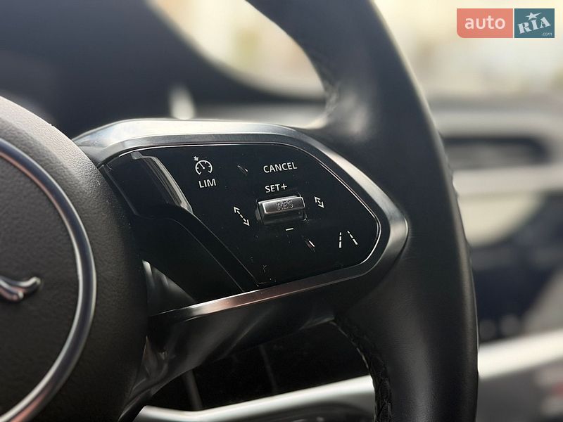 Внедорожник / Кроссовер Jaguar I-Pace 2018 в Киеве