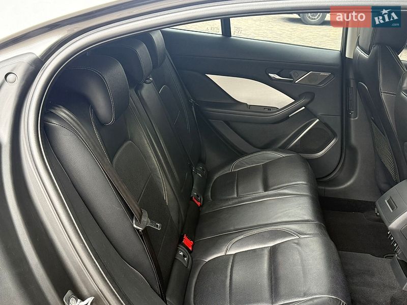 Внедорожник / Кроссовер Jaguar I-Pace 2019 в Луцке