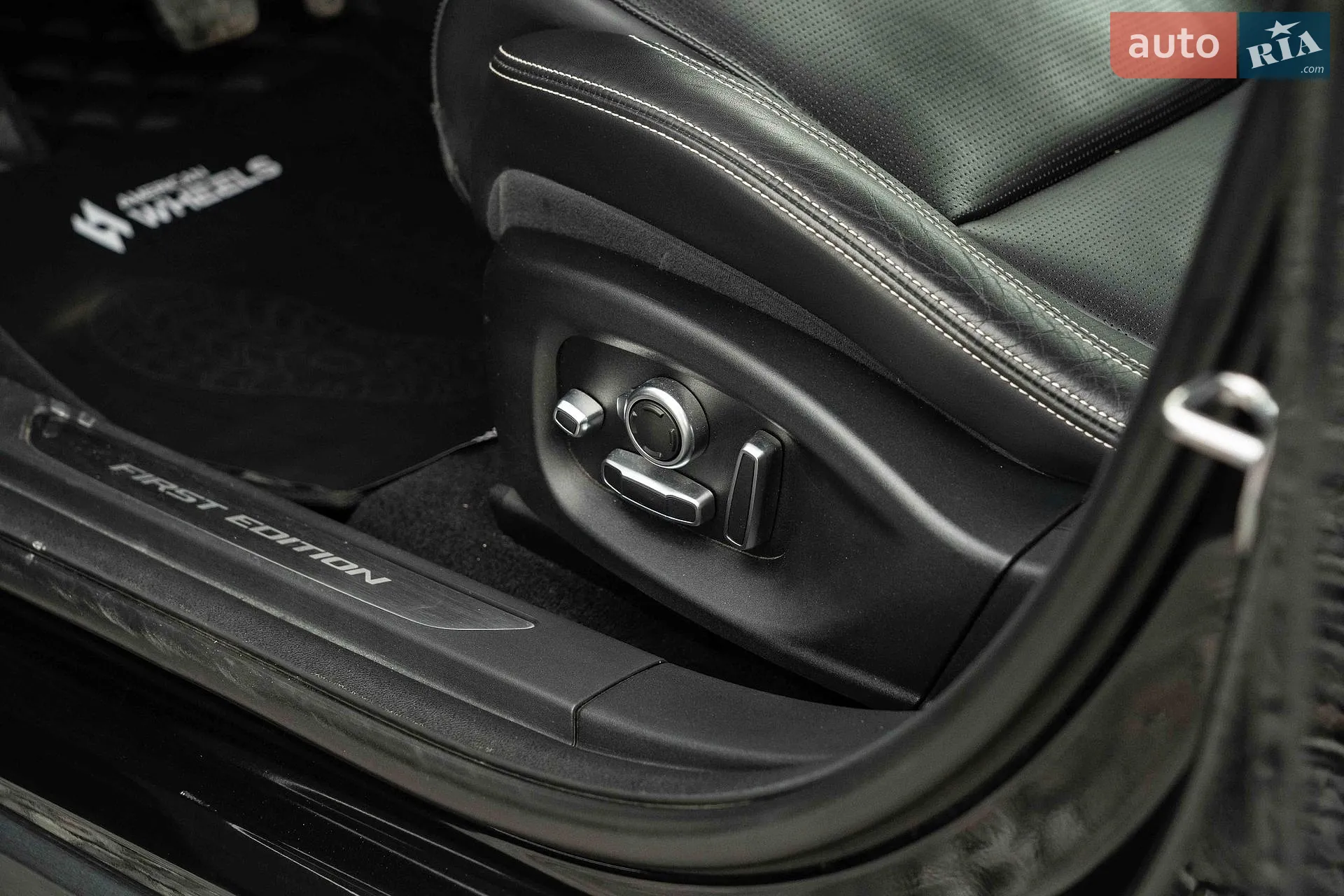 2019 Jaguar I-Pace - мініатюра 20