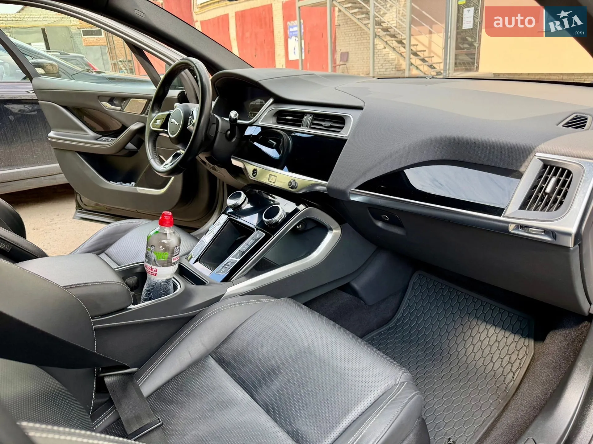 2019 Jaguar I-Pace - мініатюра 33