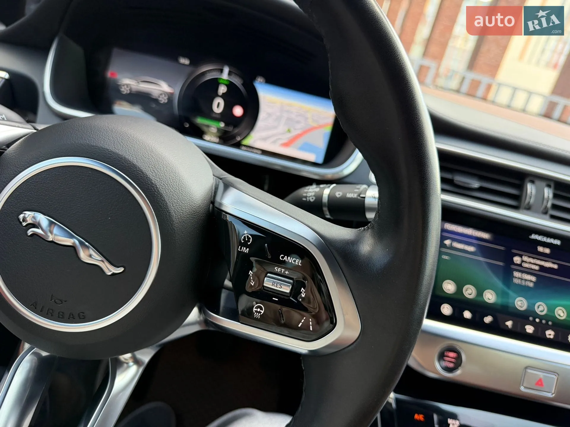 2019 Jaguar I-Pace - мініатюра 32