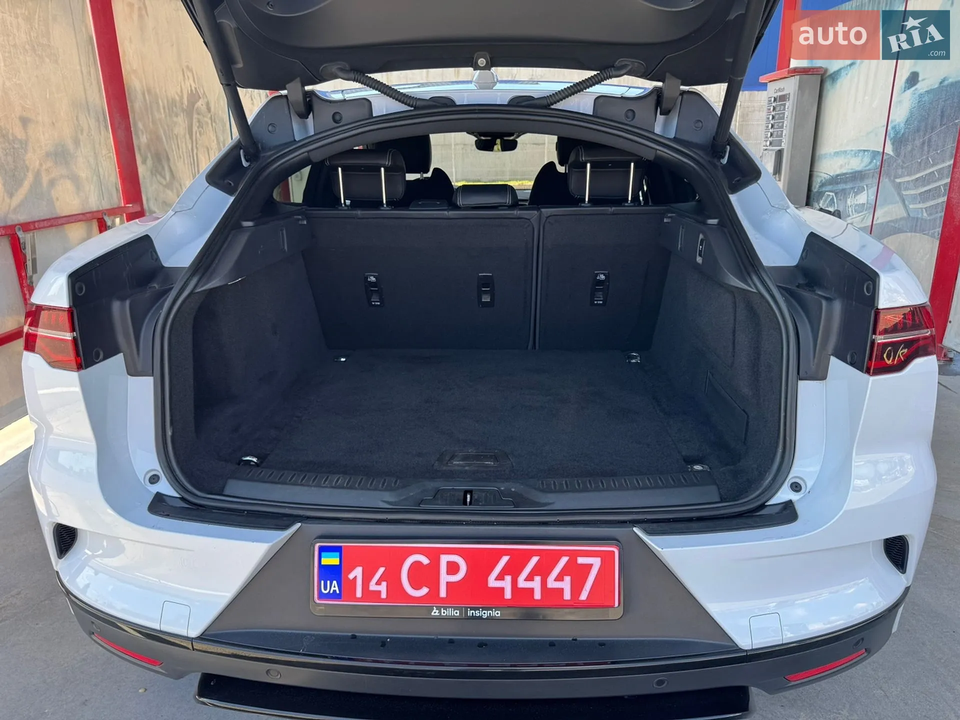 2019 Jaguar I-Pace - мініатюра 12