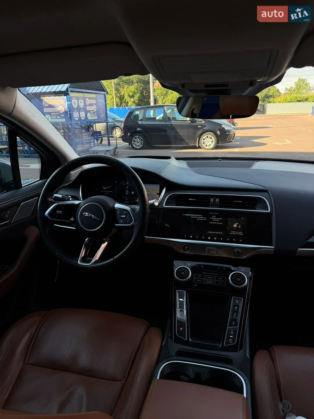 2019 Jaguar I-Pace - мініатюра 19
