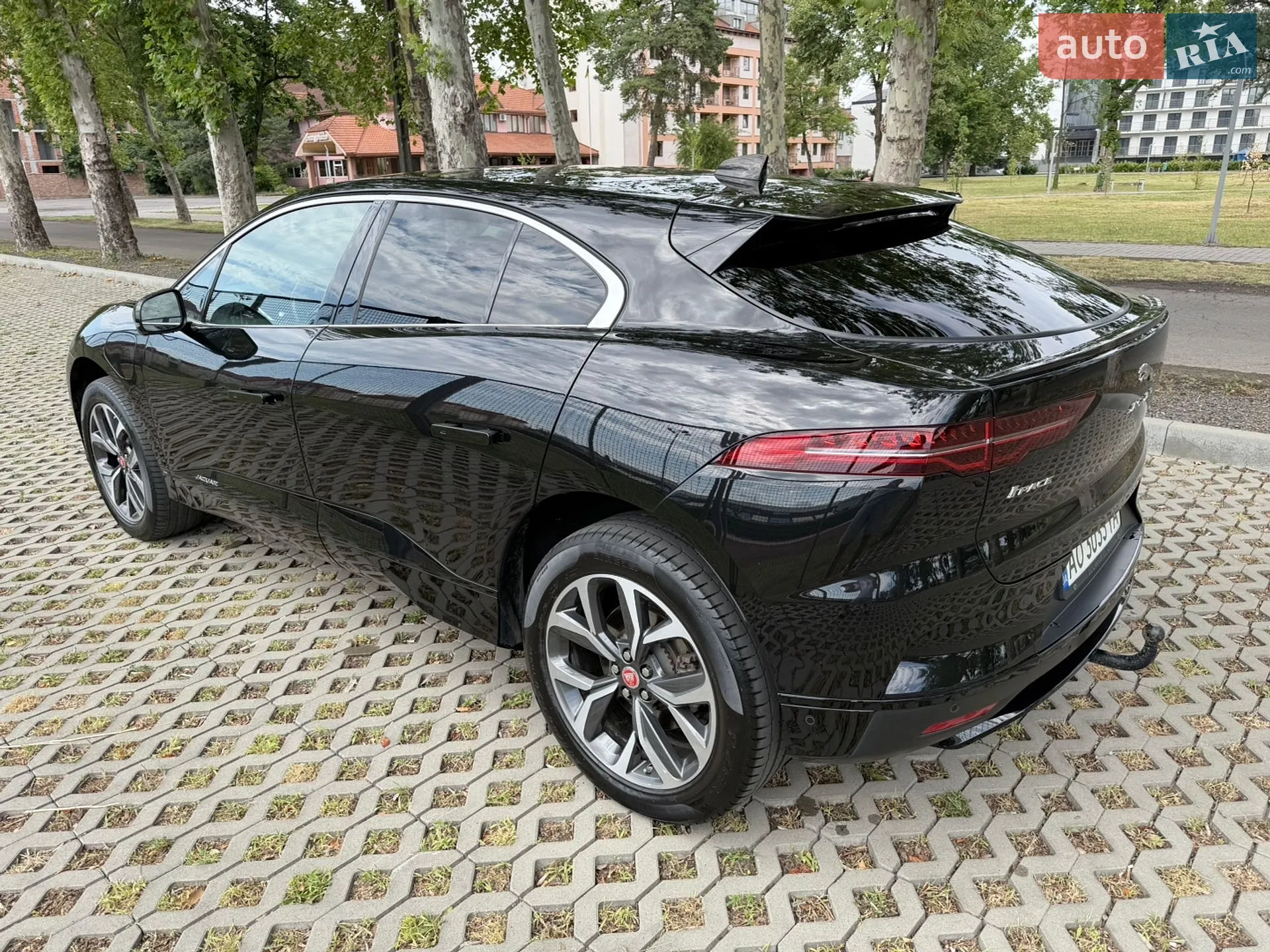 2020 Jaguar I-Pace - мініатюра 3