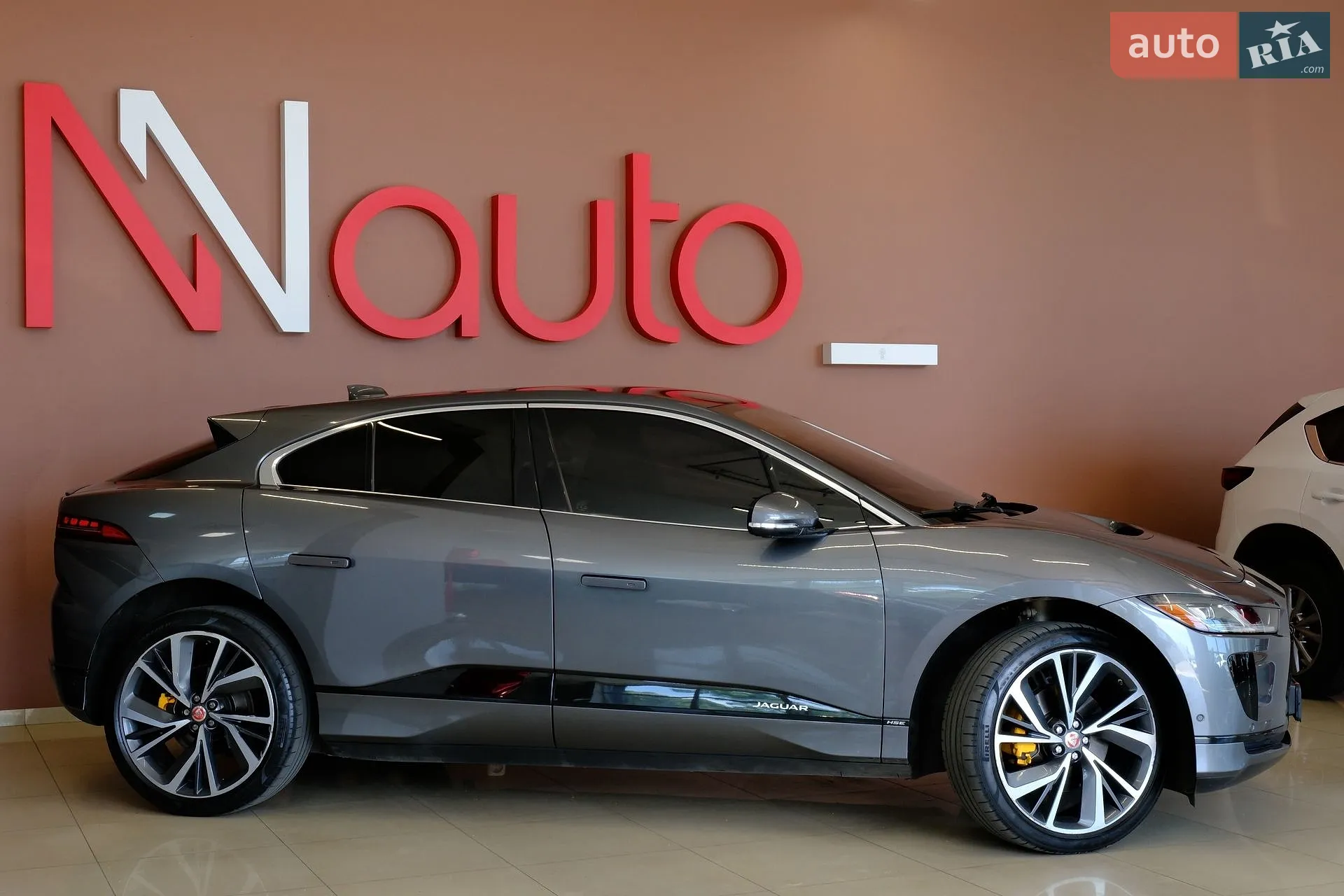 2019 Jaguar I-Pace - мініатюра 8