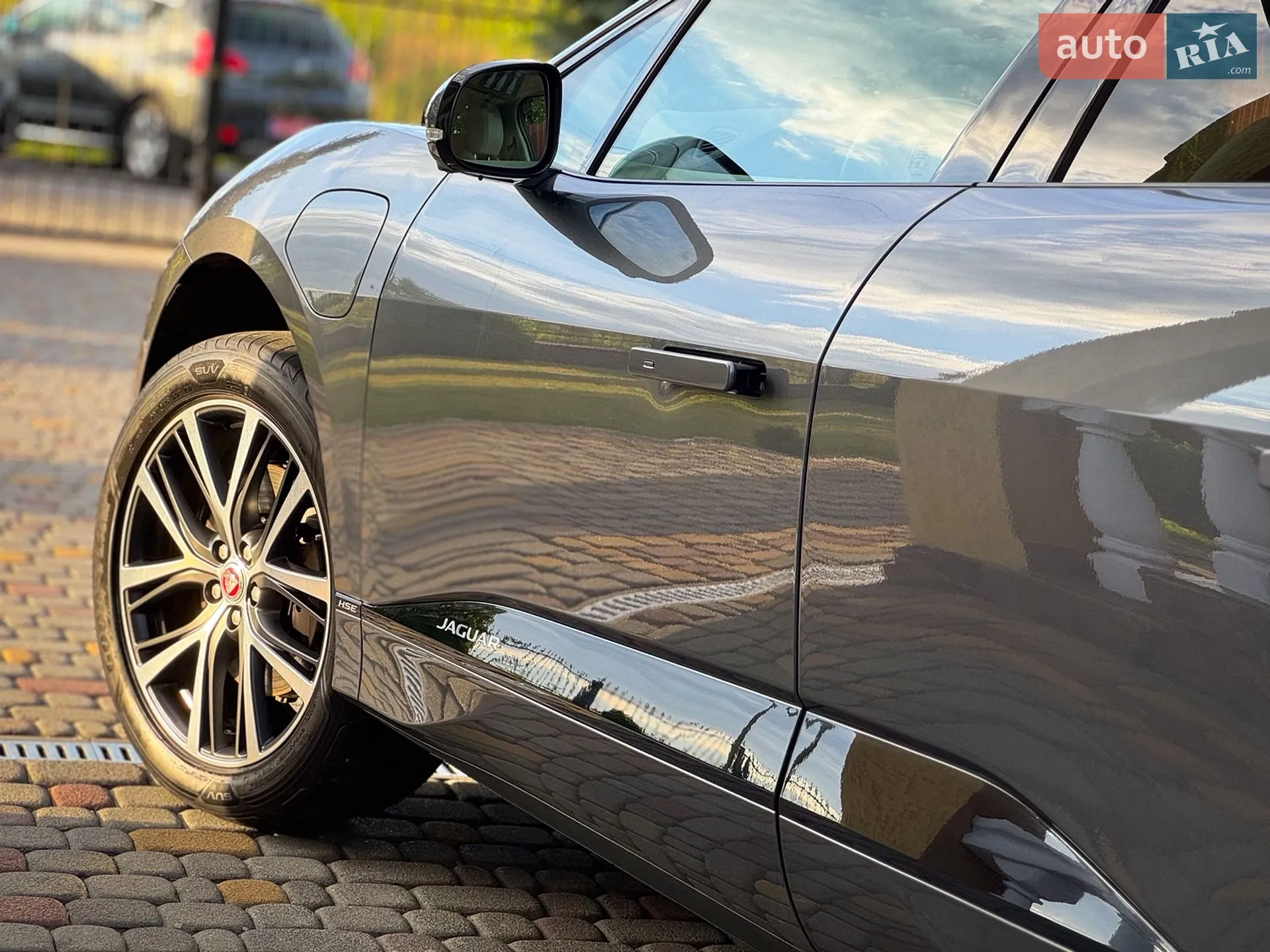 2019 Jaguar I-Pace - мініатюра 32