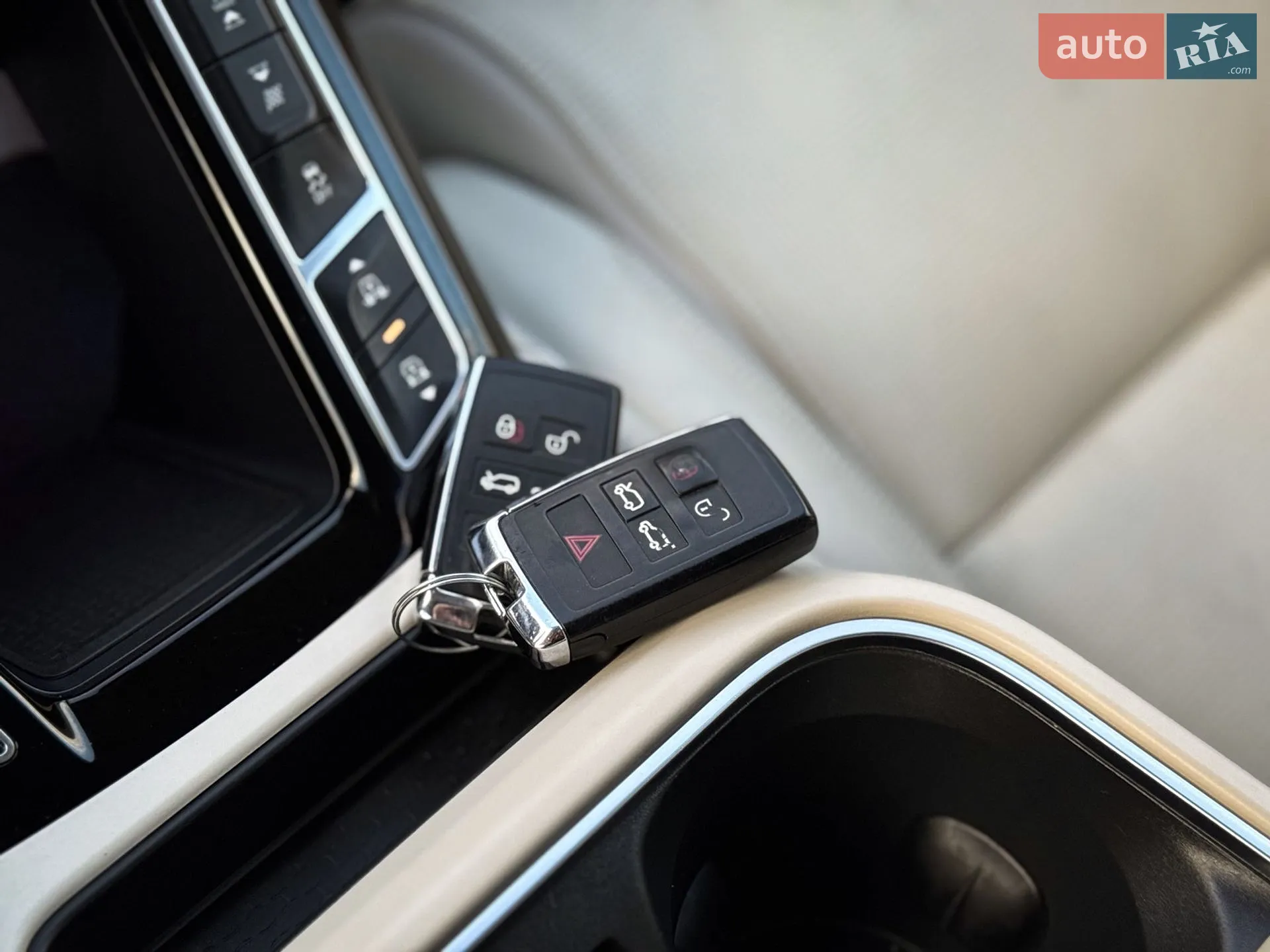 2019 Jaguar I-Pace - мініатюра 117