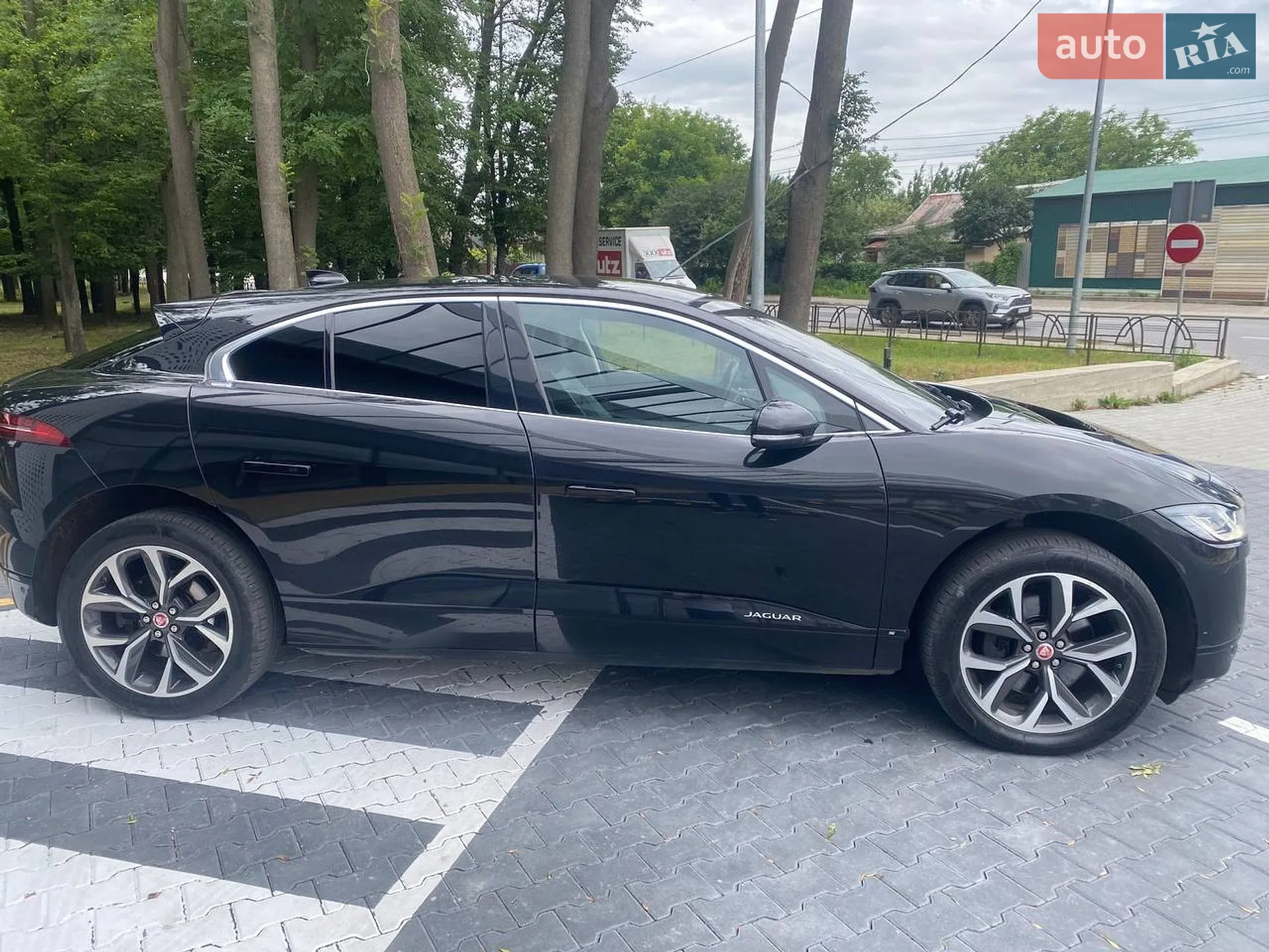 2019 Jaguar I-Pace - мініатюра 10