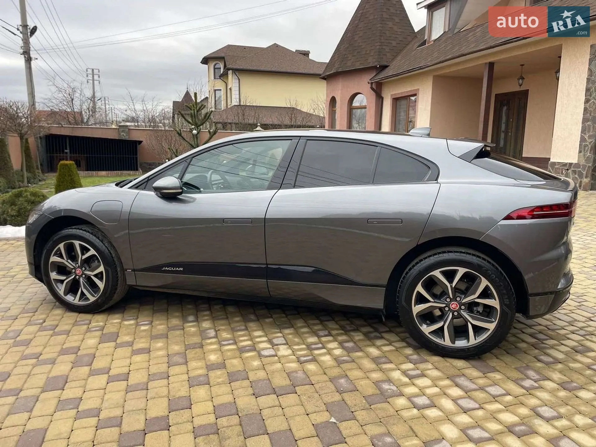 2020 Jaguar I-Pace - мініатюра 2