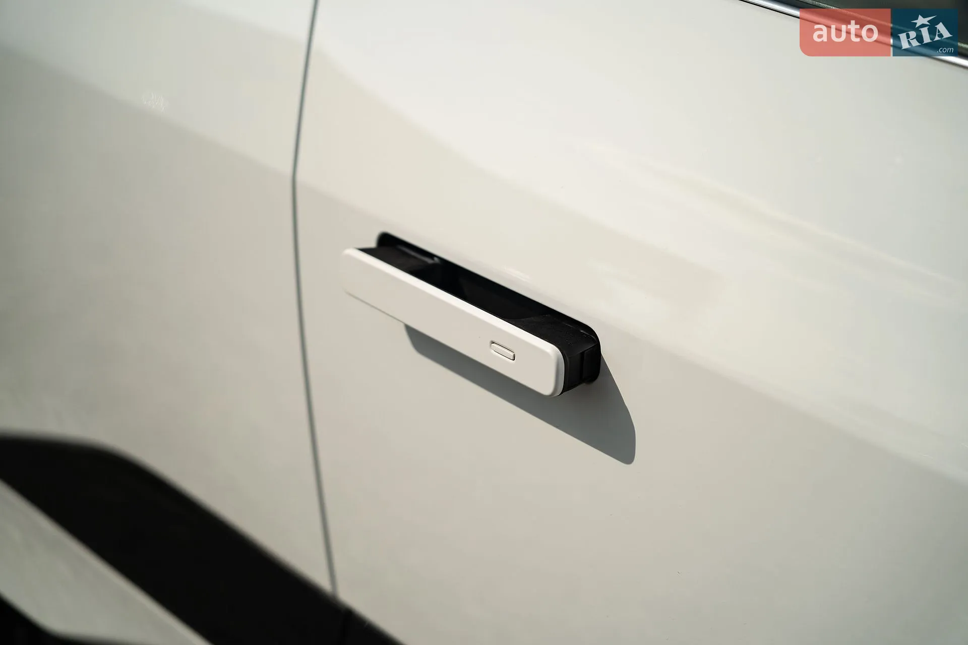 2020 Jaguar I-Pace - мініатюра 18