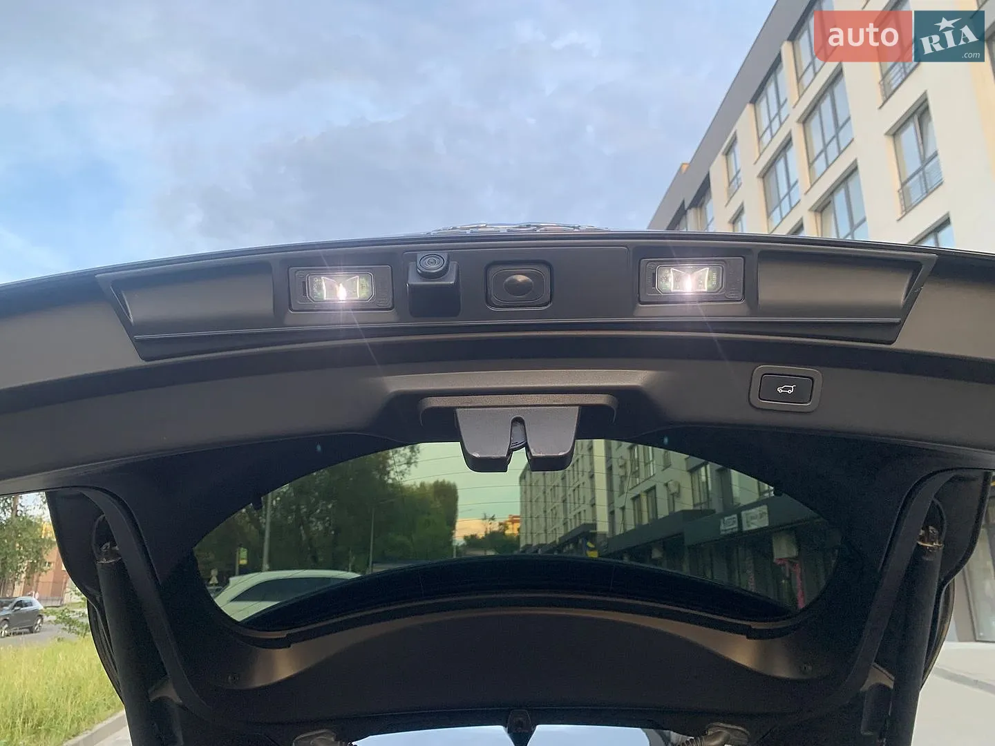 2019 Jaguar I-Pace - мініатюра 42