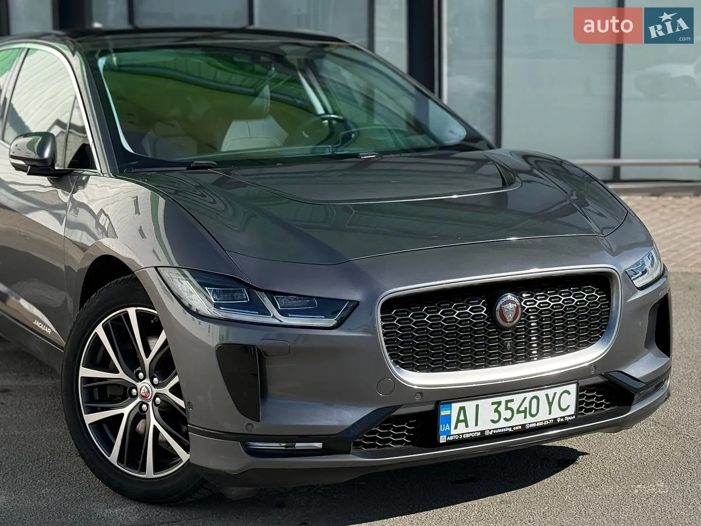2019 Jaguar I-Pace - мініатюра 2