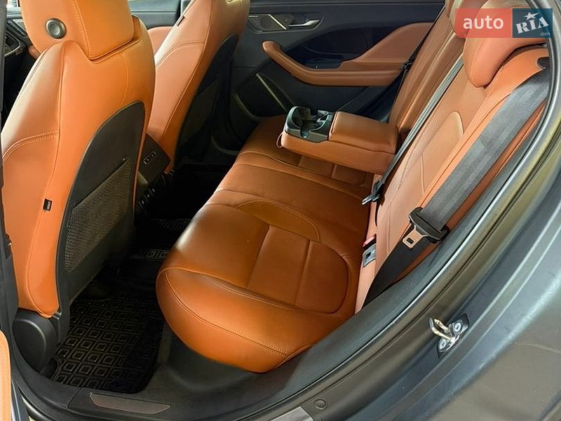 Внедорожник / Кроссовер Jaguar I-Pace 2018 в Чагоре