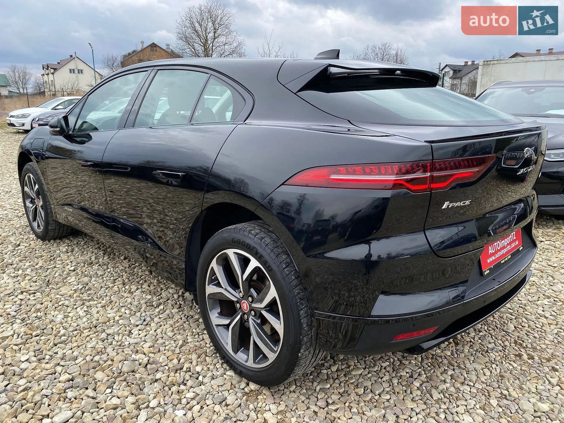 2019 Jaguar I-Pace - мініатюра 15