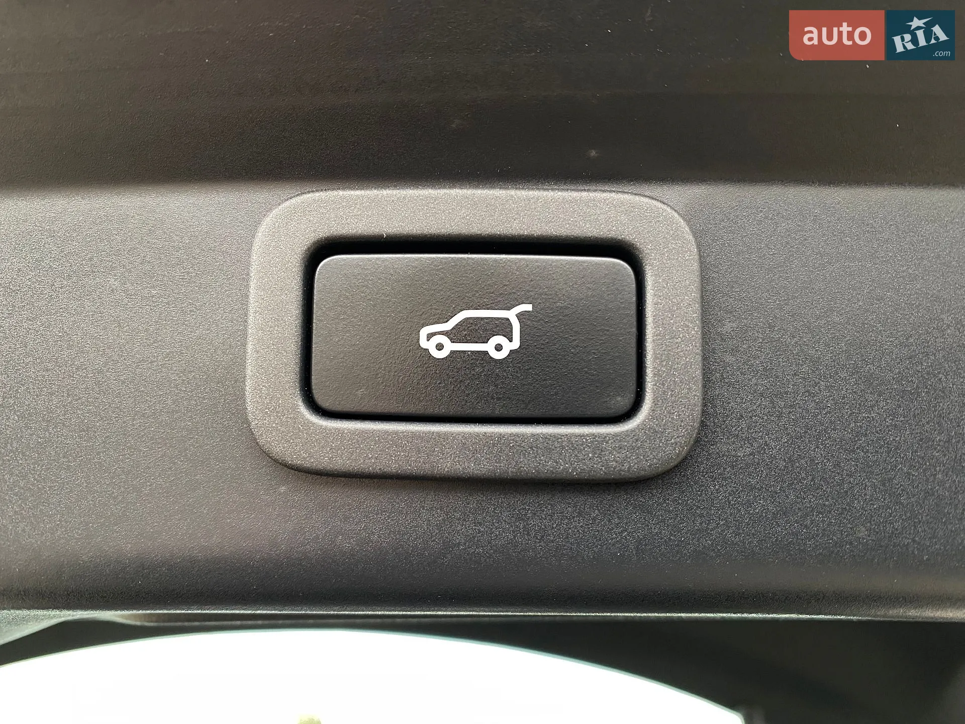 2019 Jaguar I-Pace - мініатюра 12