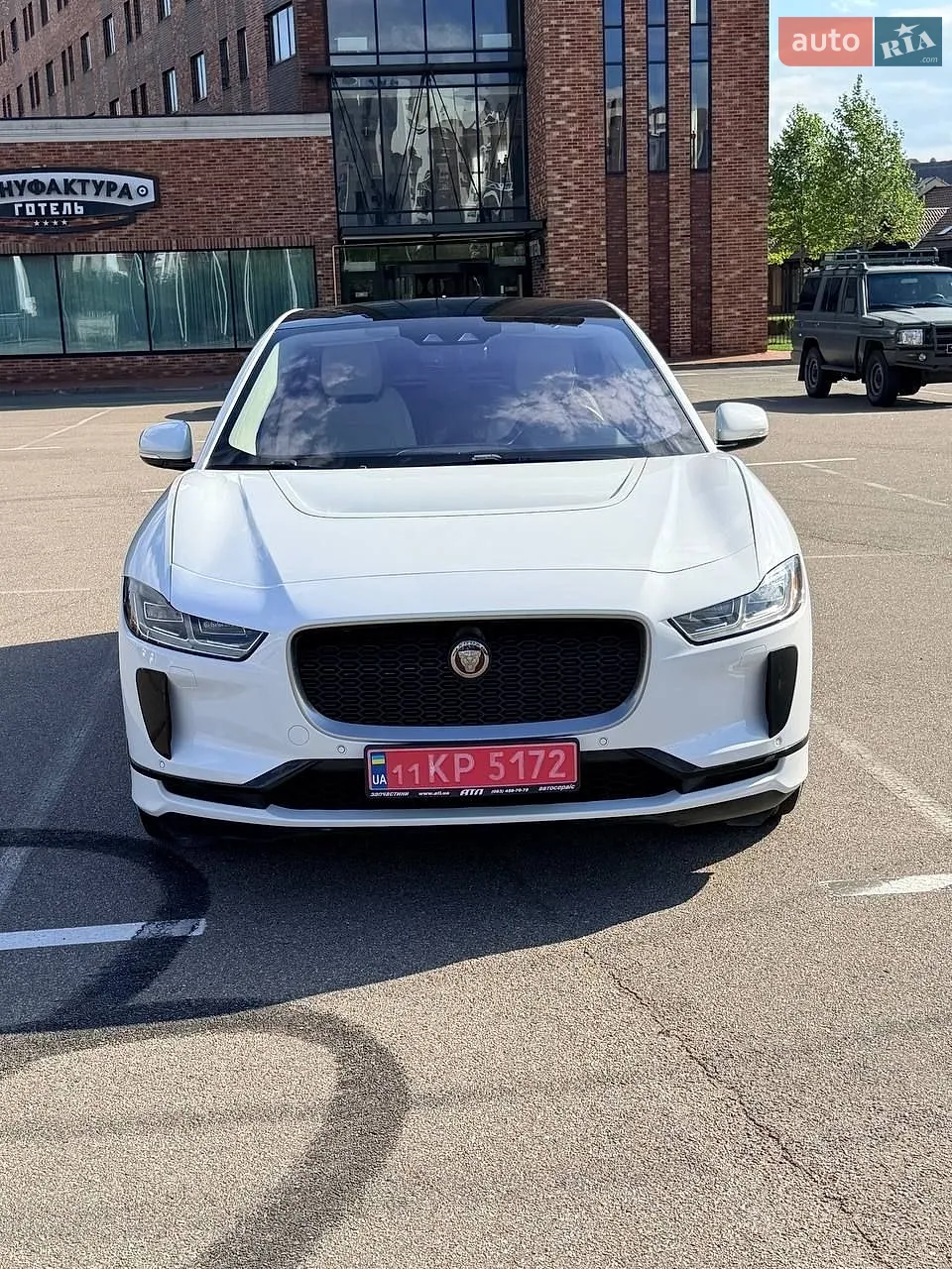 2019 Jaguar I-Pace - мініатюра 2
