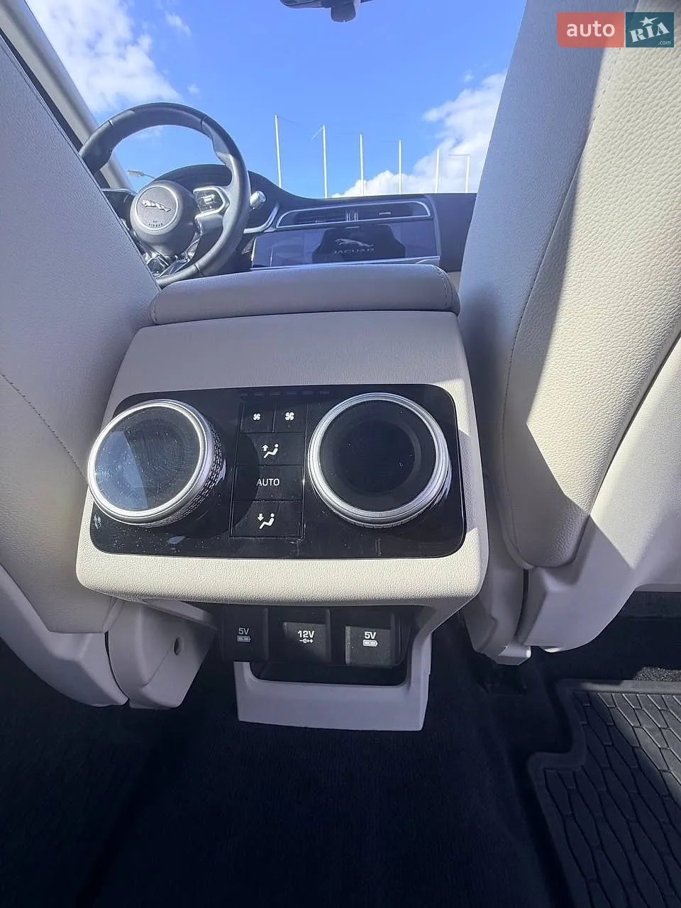 2019 Jaguar I-Pace - мініатюра 25