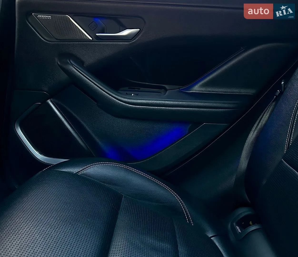 2021 Jaguar I-Pace - мініатюра 37