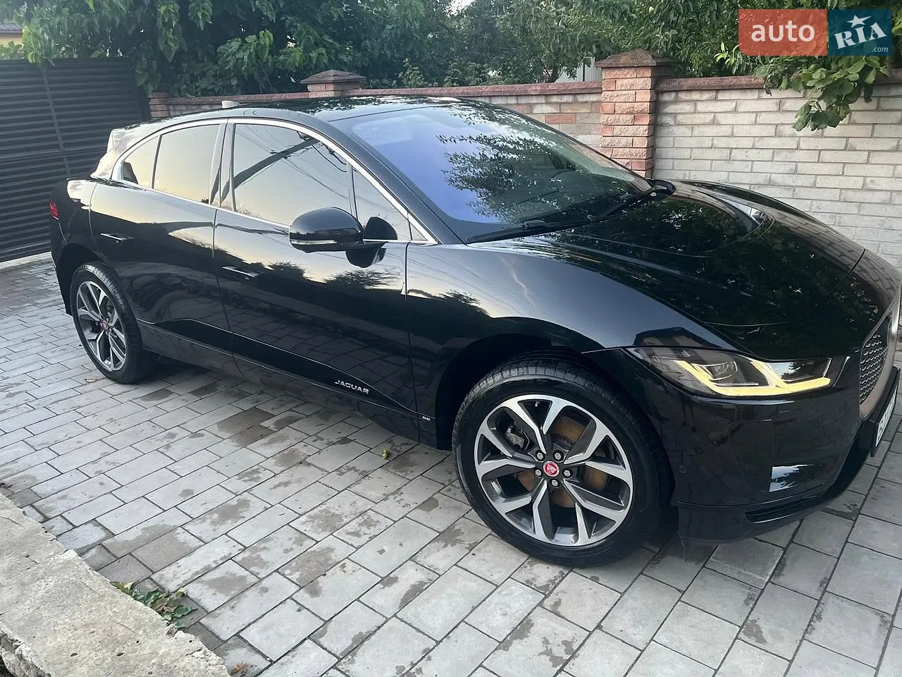 2020 Jaguar I-Pace - мініатюра 2