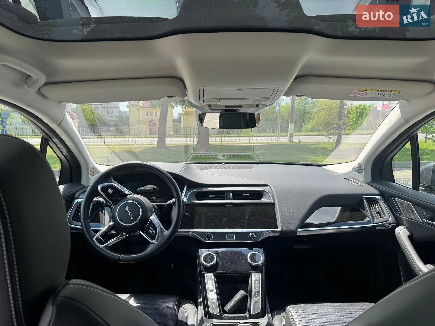 2019 Jaguar I-Pace - мініатюра 29