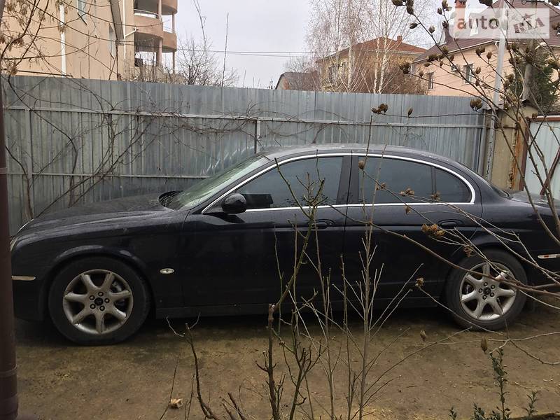 Jaguar S-Type 2004 года
