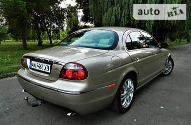 Седан Jaguar S-Type 2005 в Ровно