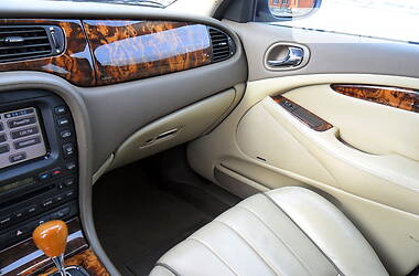 Седан Jaguar S-Type 2005 в Черкасах