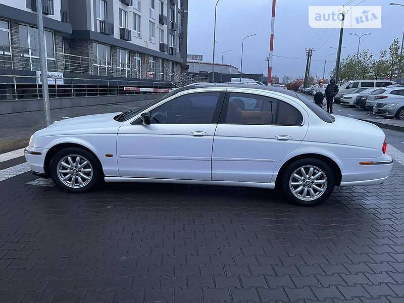 Седан Jaguar S-Type 1999 в Києві