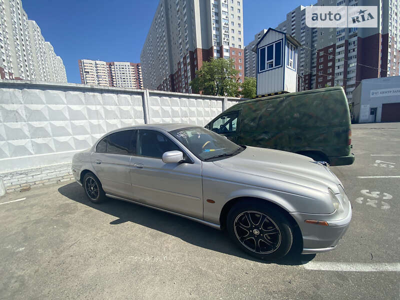 Седан Jaguar S-Type 1999 в 