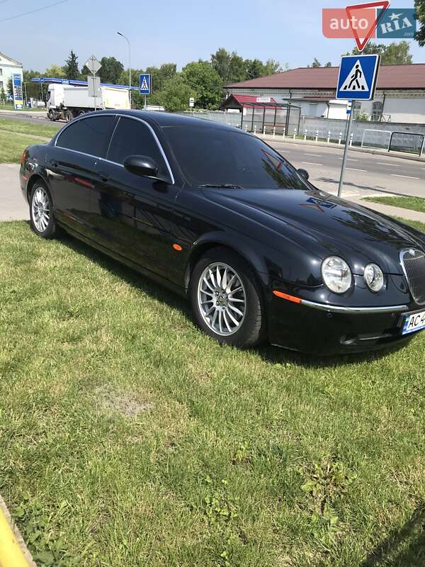 Седан Jaguar S-Type 2006 в Володимирі