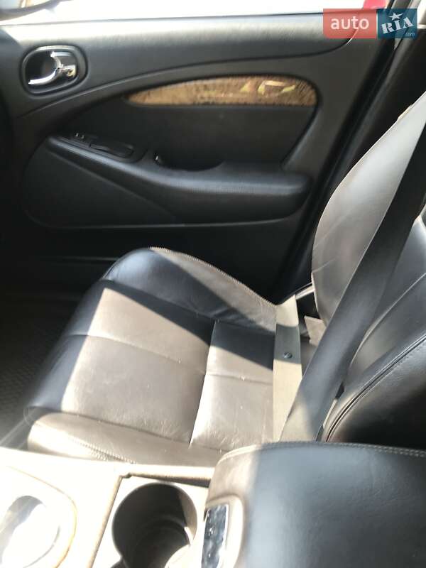Седан Jaguar S-Type 2006 в Володимирі