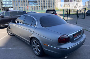 Седан Jaguar S-Type 2004 в Киеве