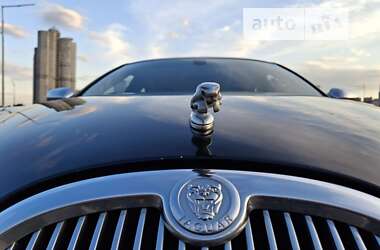 Седан Jaguar S-Type 2006 в Киеве