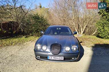 Седан Jaguar S-Type 2000 в Черновцах