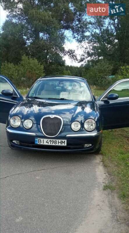 Седан Jaguar S-Type 2002 в 